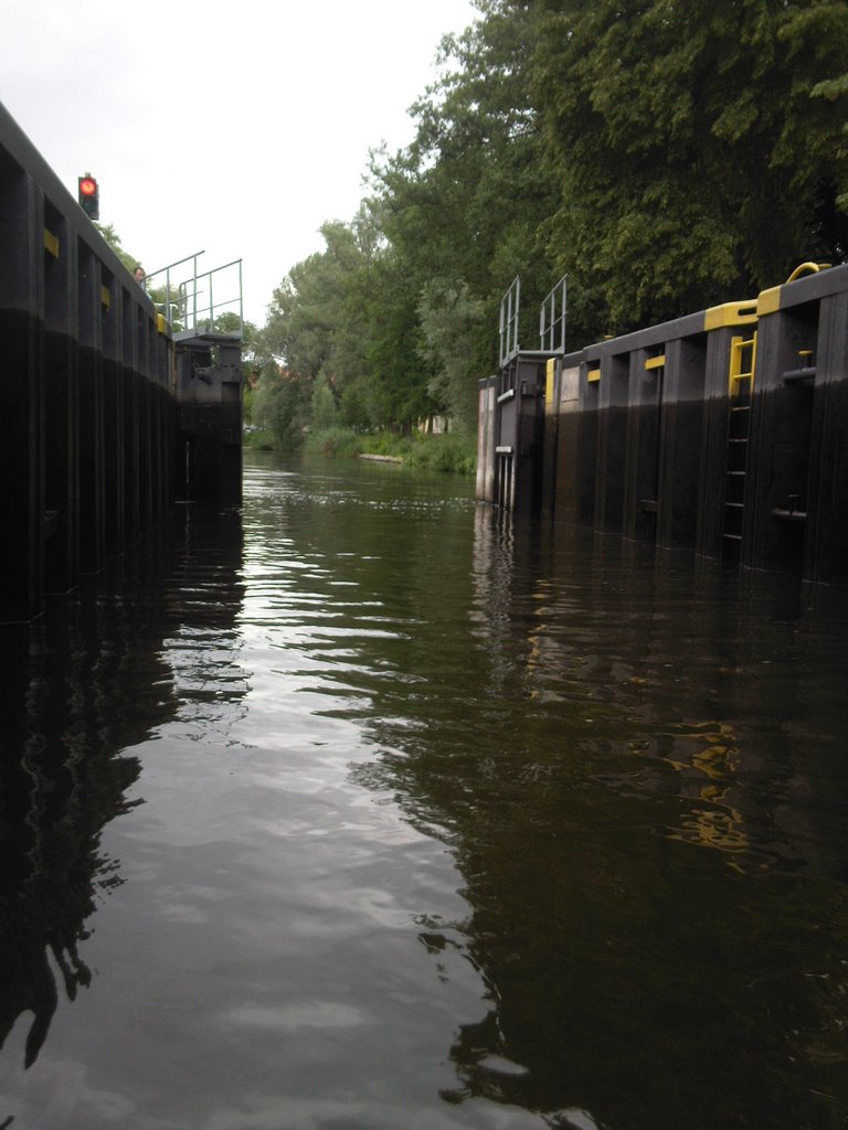 Sportbootschleuse Brandenburg