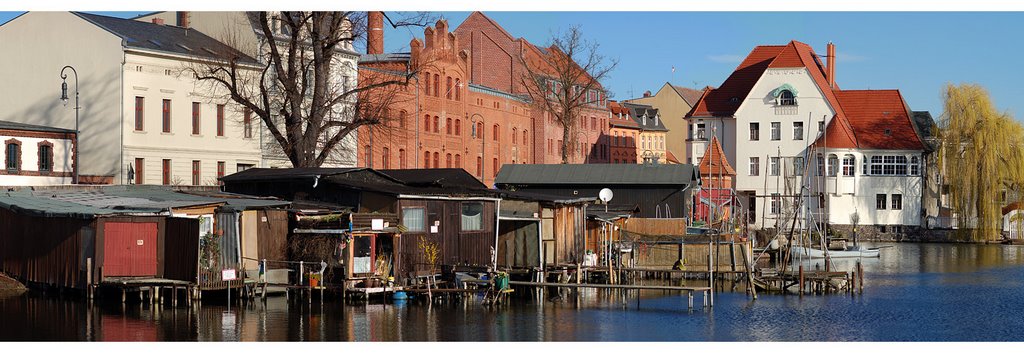 Panorama der Bootsschuppen