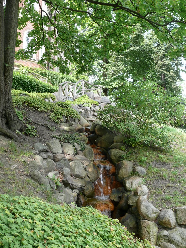 Cottbus-Wasserfall beim Gericht