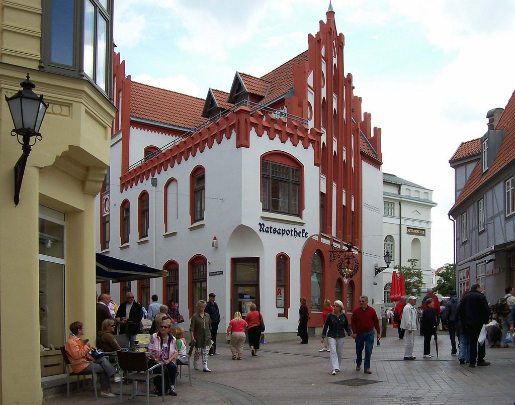 Wismar, Hinter dem Rathaus, Alte Apotheke