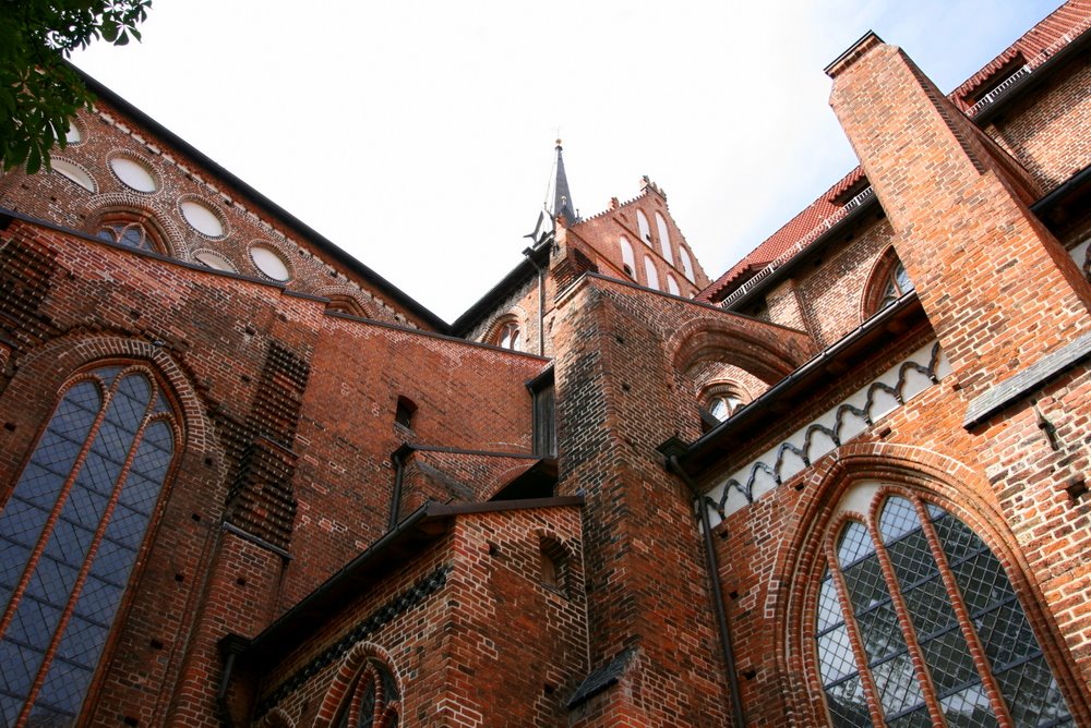 Alte Kirche in Wismar, frisch renoviert