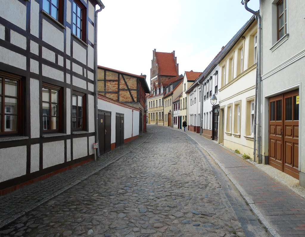 Teterow - Blick zum Rostocker Tor