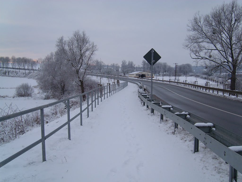 Straße nach Hohen Demzin