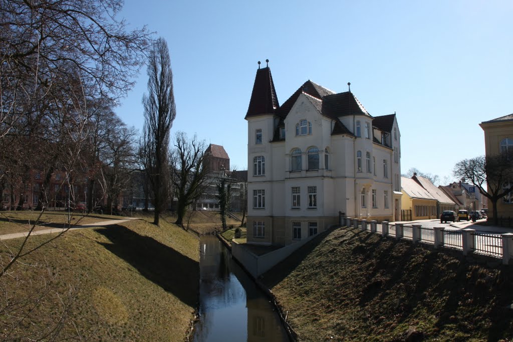Güstrow: Am Stadtgraben