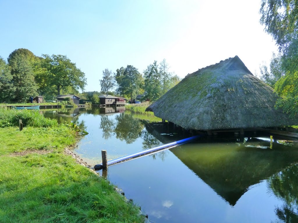 Bootshäuser Mühlbach (Güstrow)