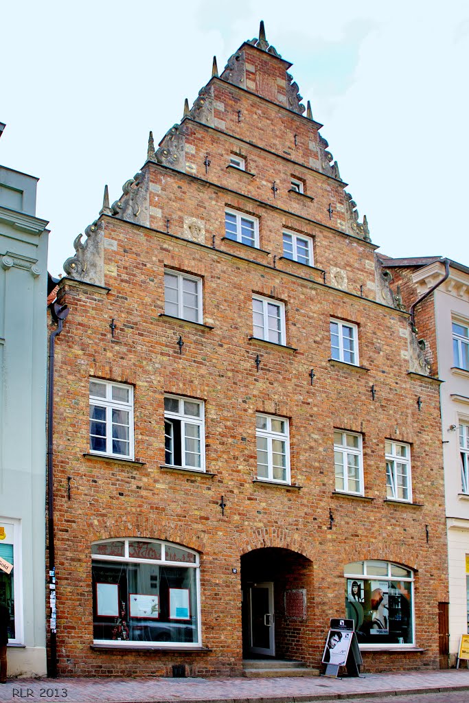 Güstrow, Renaissance-Giebel