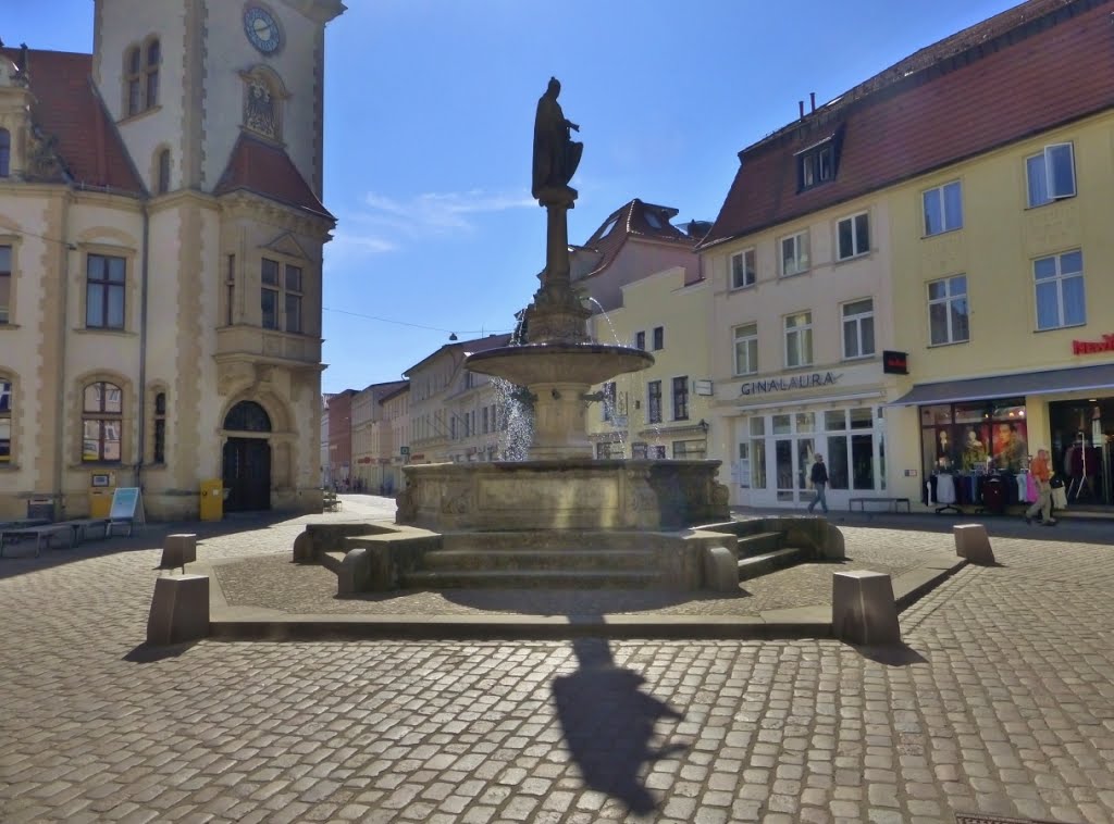 Borwinbrunnen Pferdemarkt Güstrow