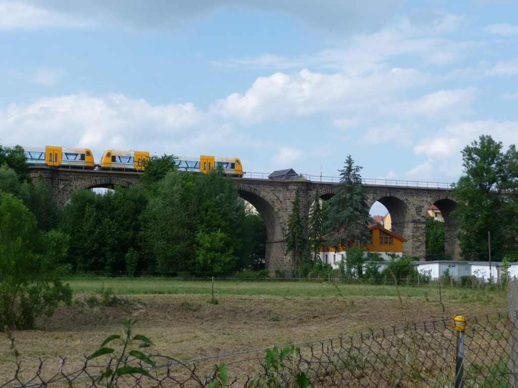Eisenbahnviadukt in Bautzen juni 2010