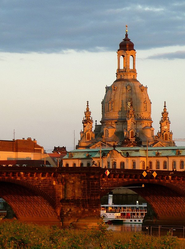 Dresden, Frauenkirche im Abendlicht