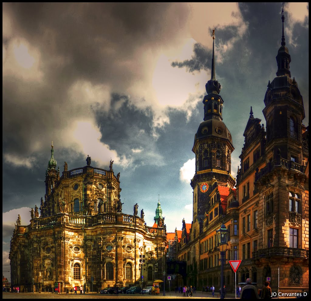 Hinter dem Katholischen Kirche (HDR)
