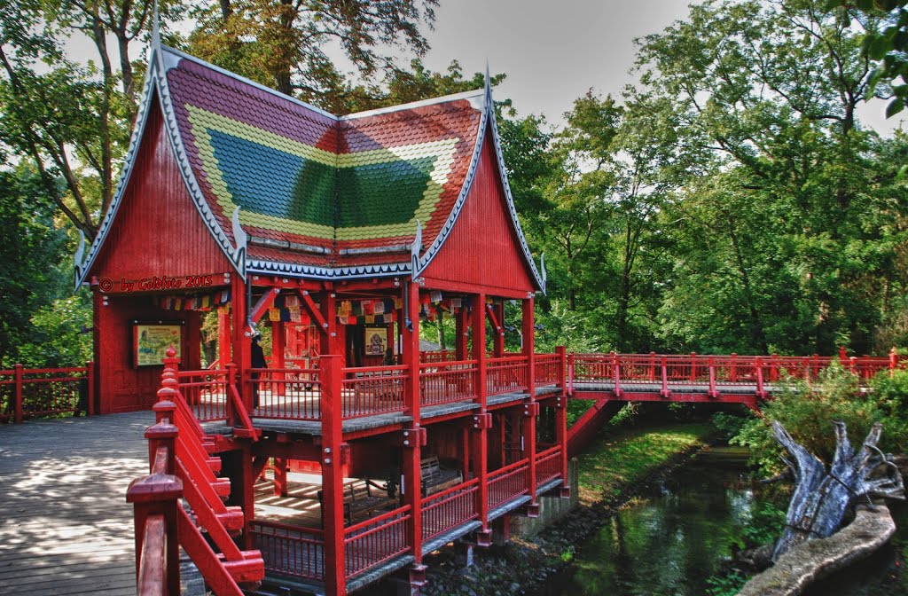 Der Rote Tempel...The Red Temple