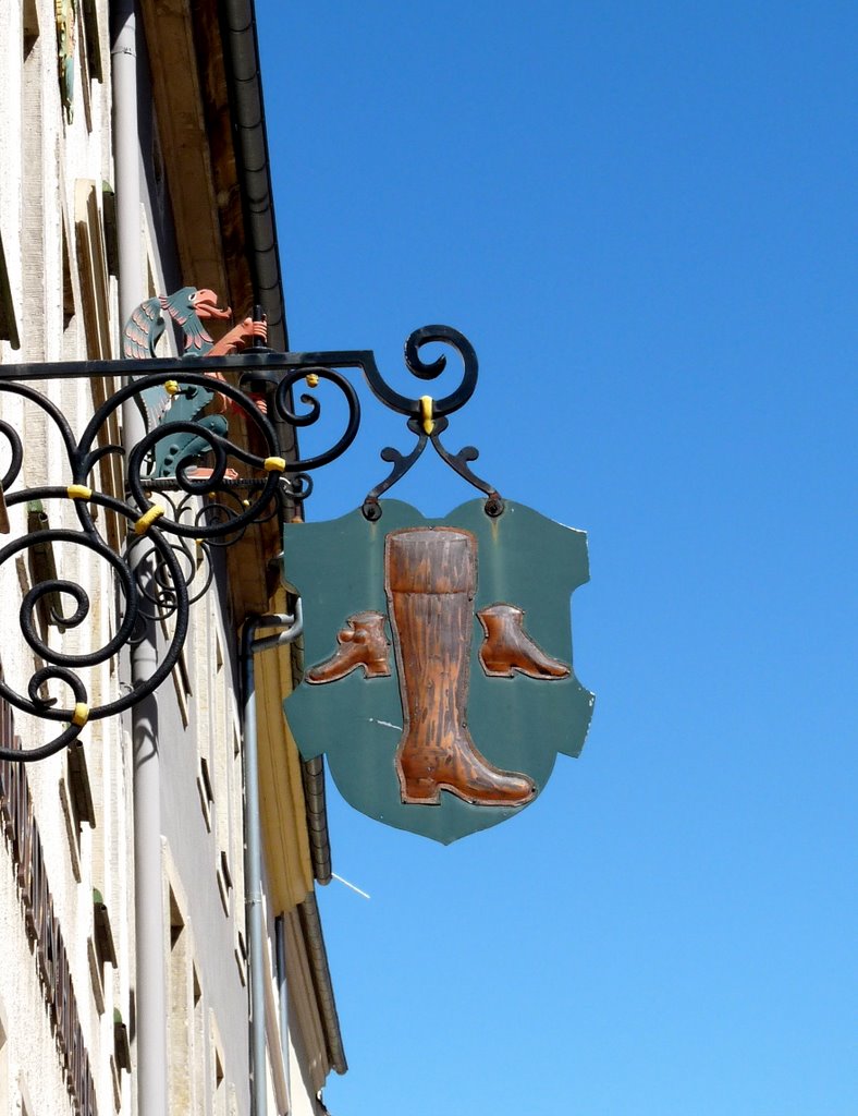 Nasenschild Orthopädieschuhtechnik
