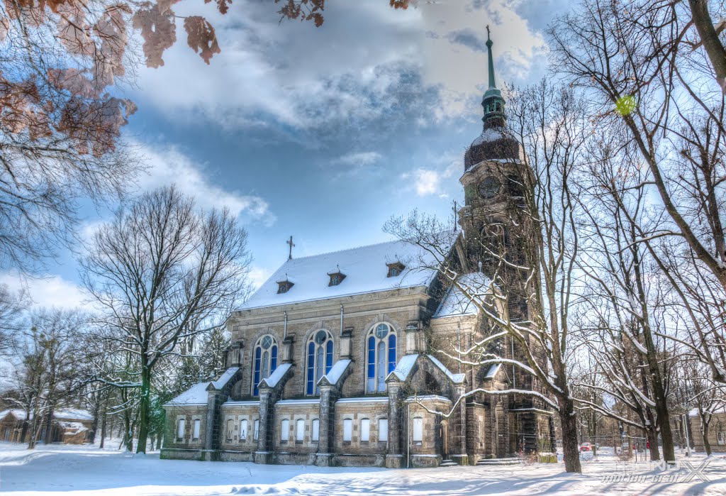 Ev.-luther. Anstaltskirche Pirna-Sonnenstein in HDR