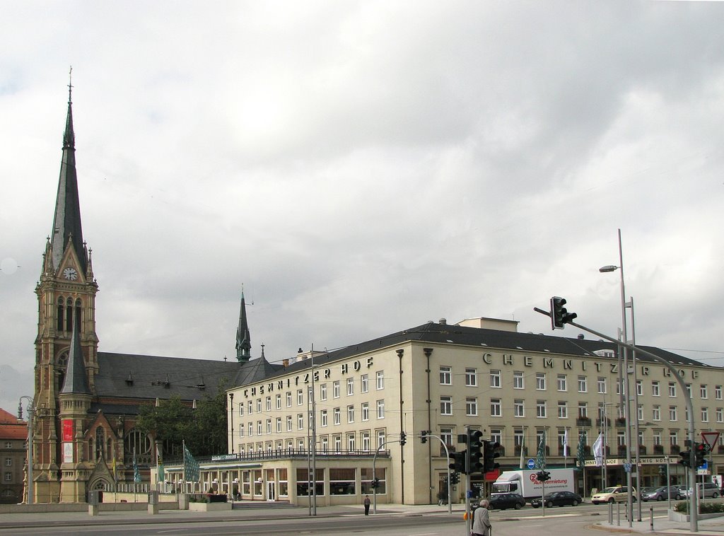 Chemnitz - St.-Petri-Kirche und Hotel "Chemnitzer Hof"