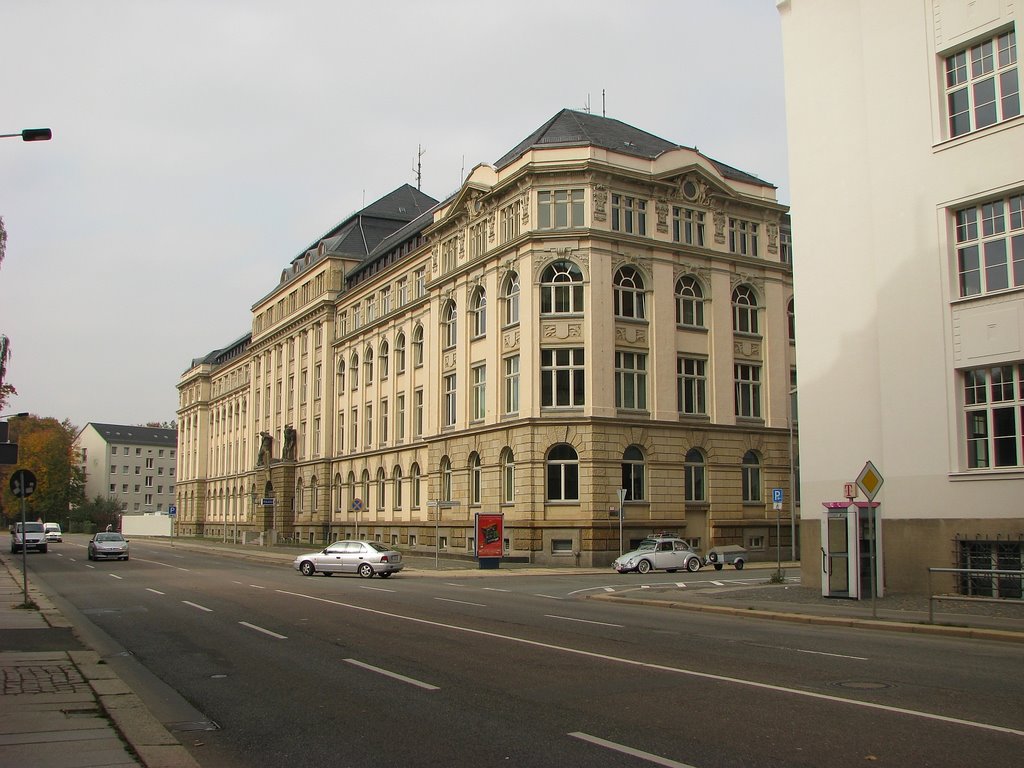 Chemnitz -  Hartmannstraße mit Polizeipräsidium