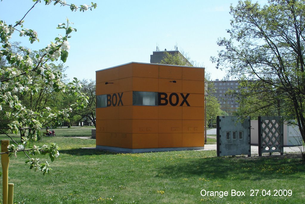 Orange Box