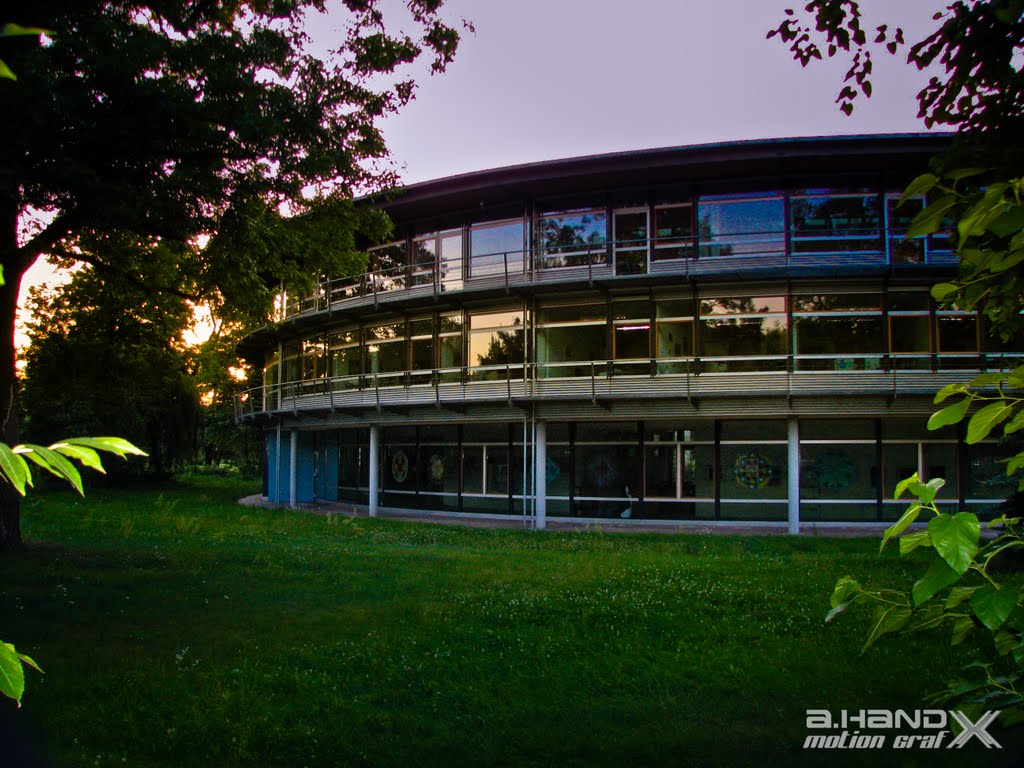 Christliches Gymnasium Johanneum am Abend