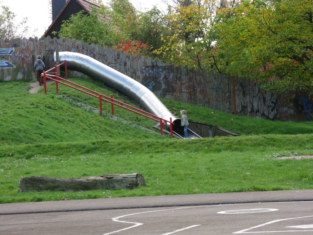 Child tube
