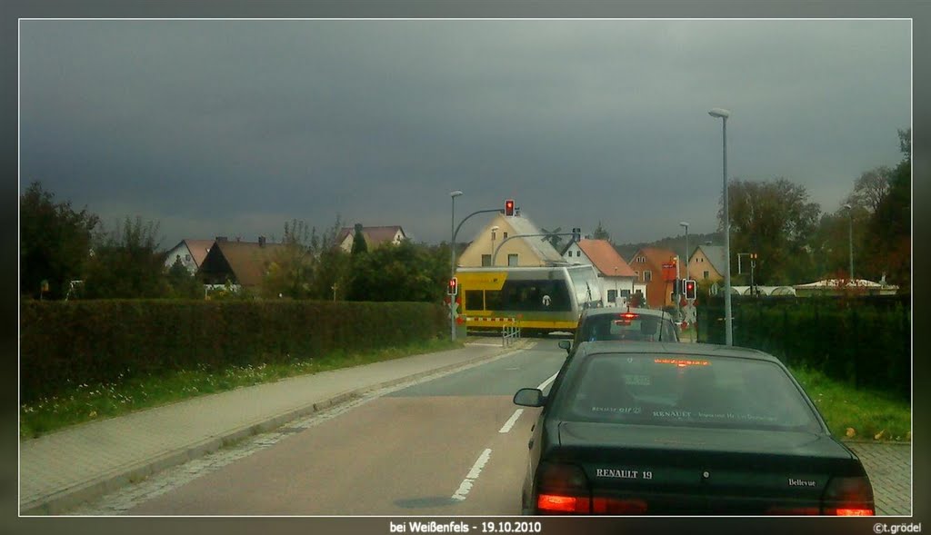 Bahnübergang bei Langendorf