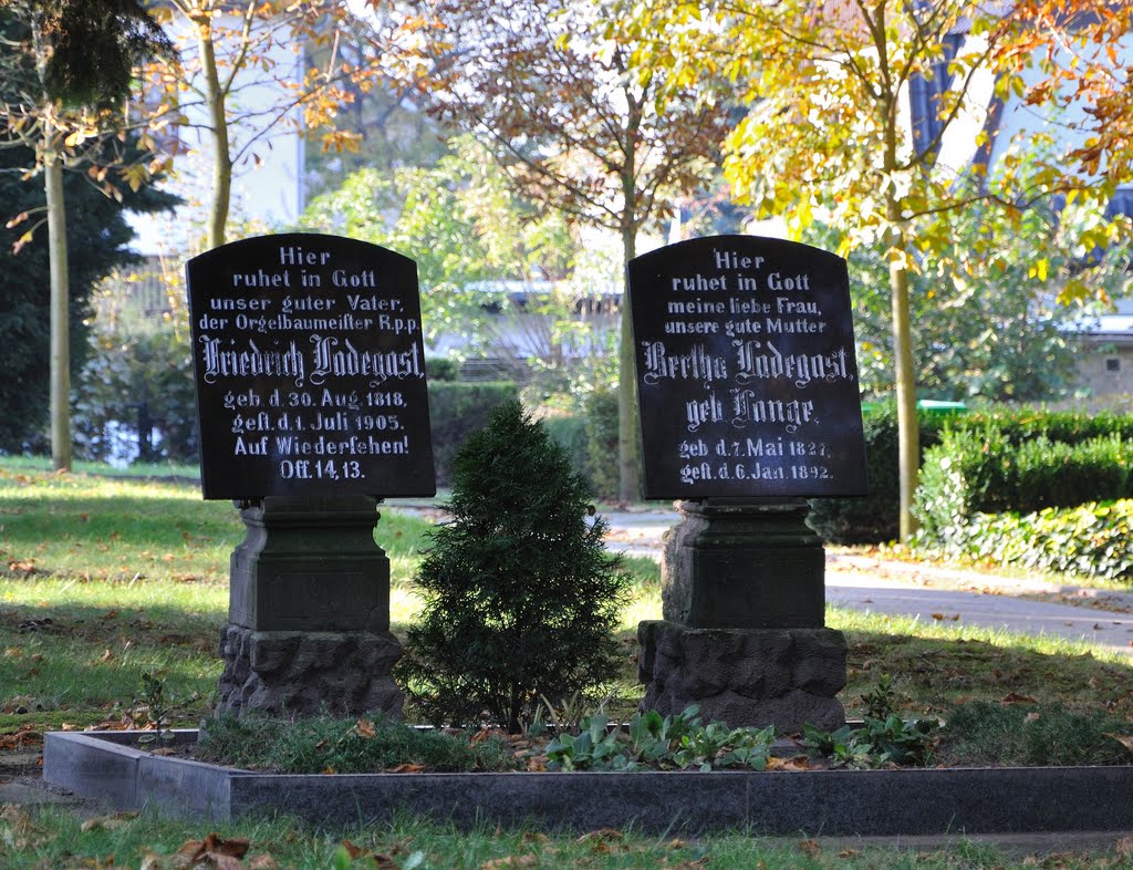 Grabstätte Ladegast, Friedhof Weißenfels [2011]