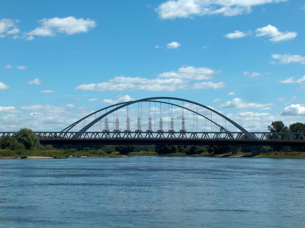Brücke über die Elbe