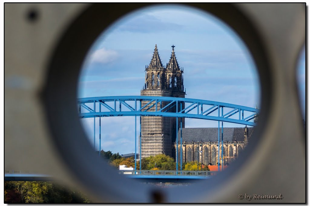 Magdeburg - Durchblick zum Dom