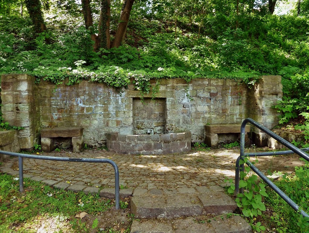 Quellfassung, Schlosspark Merseburg