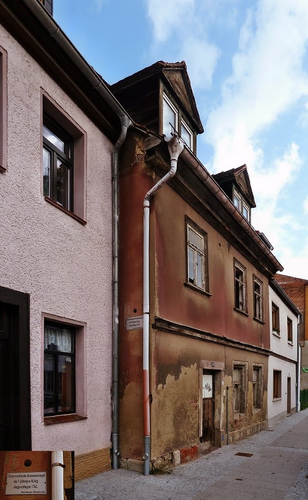 Kanonenkugel in Hausecke, Merseburg (Neumarkt)