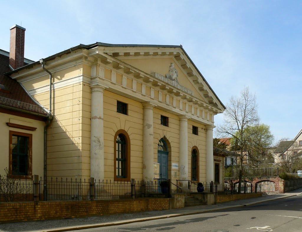 Altenburg - Blick auf das 1802-1804 erbaute Logenhaus der Freimaurerloge "Archimedes zu den drei Reißbretern"