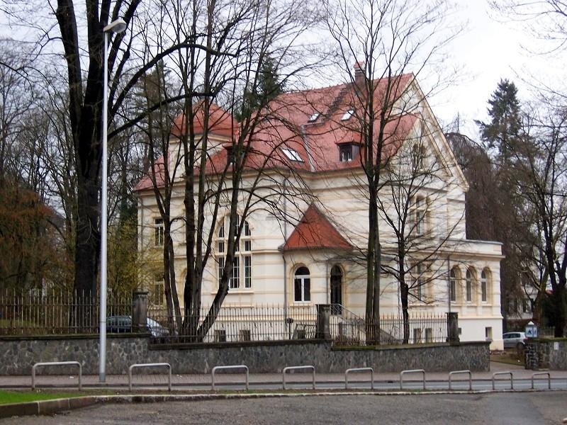 Villa in der Str. des Friedens