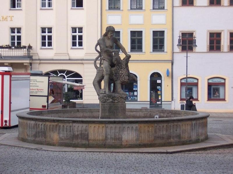 Simsonbrunnen auf dem Marktplatz