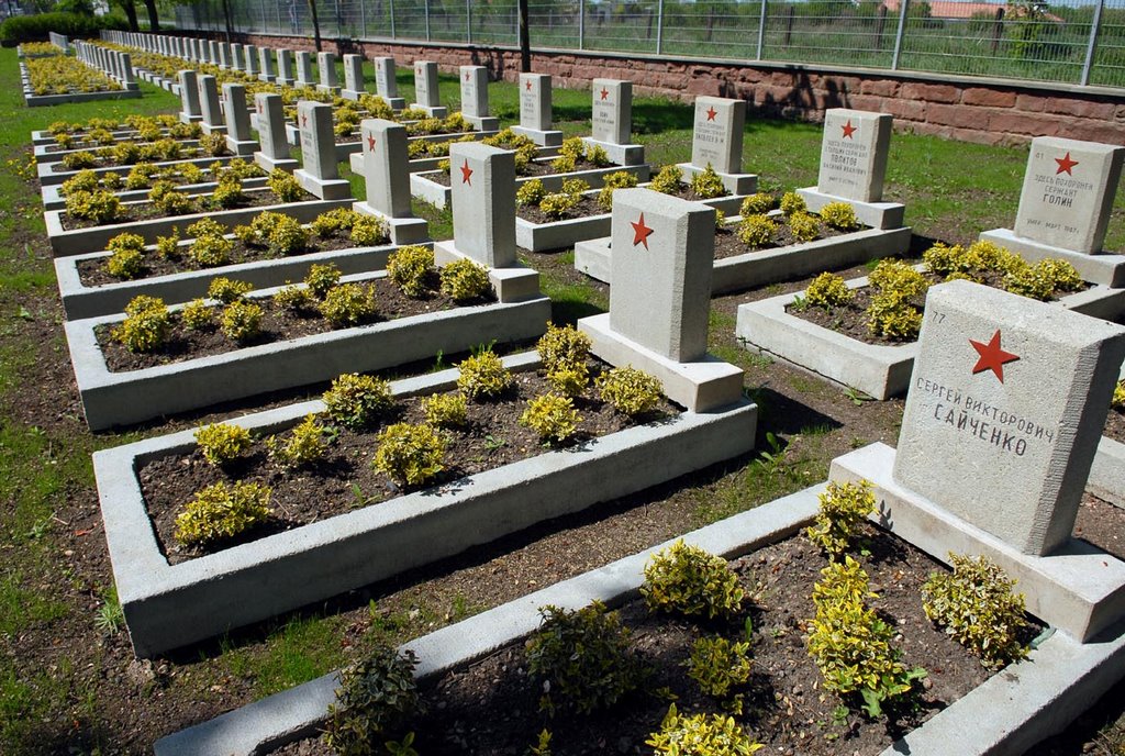 Kriegsgräberanlage der Roten Armee - Hauptfriedhof Gotha