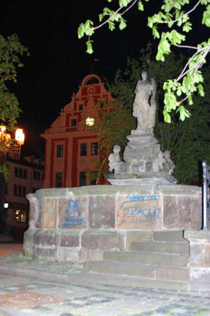 Brunnen am Rathaus