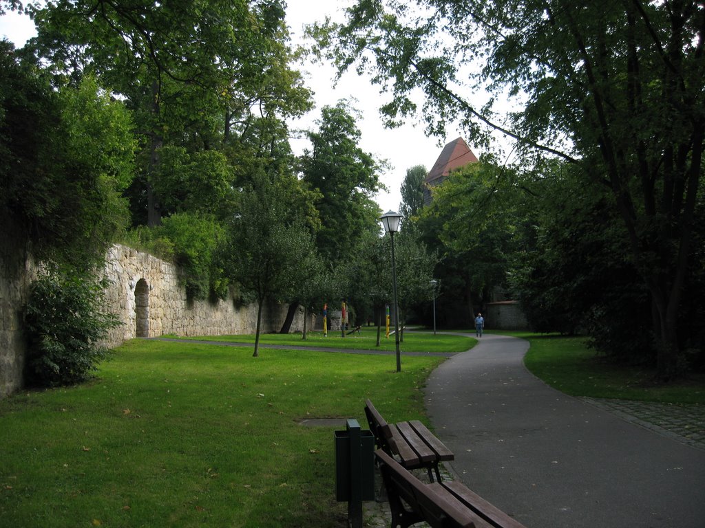 Inner walls and path looking towards Ziegeltor