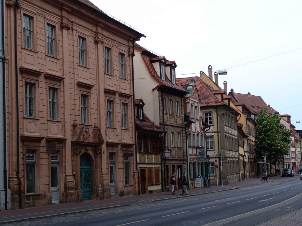 Häuserzeile in der Kapuzinerstr.