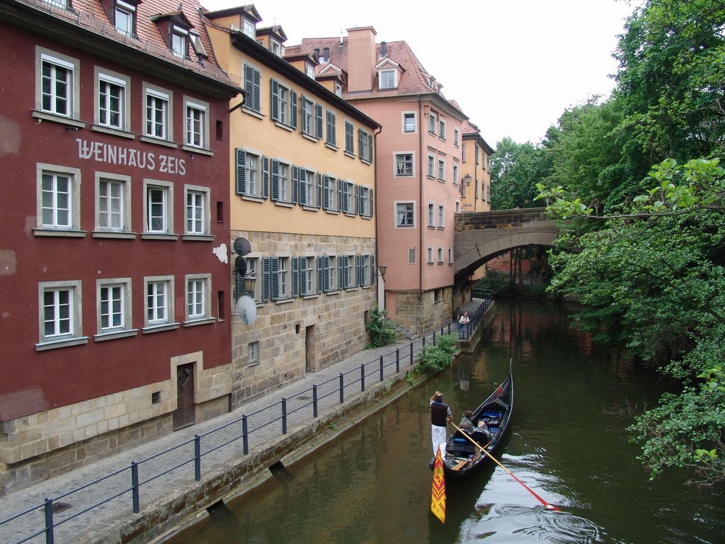 Venezianischer Gondolier im Alten Kanal