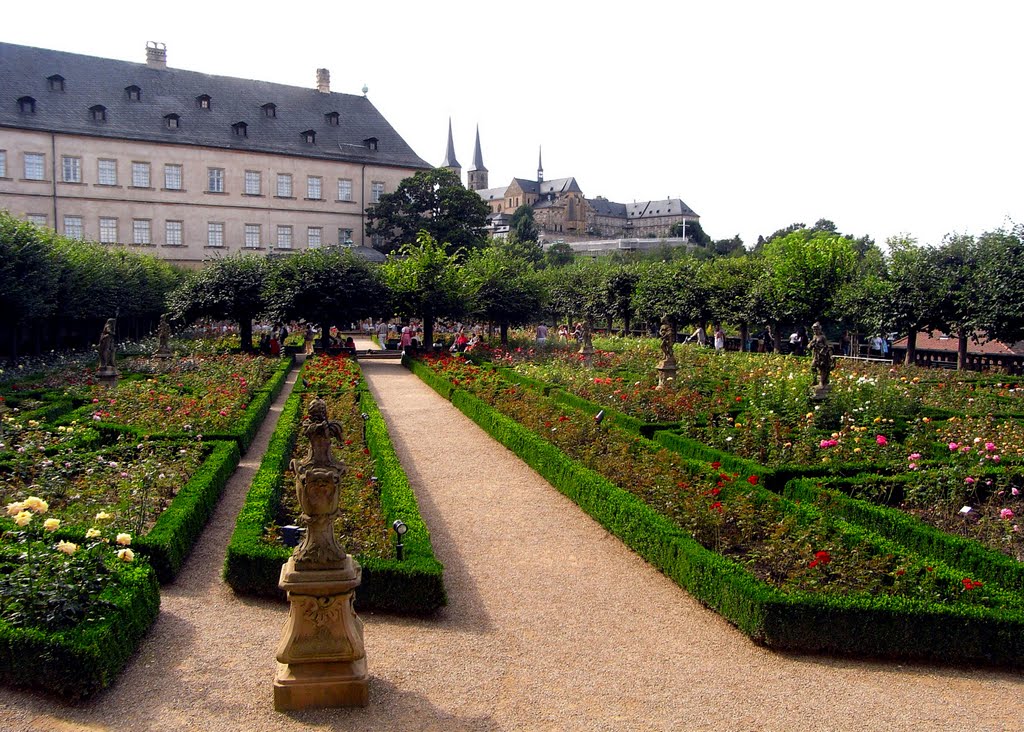 Bamberg, Rosengarten mit Kloster Michelsberg