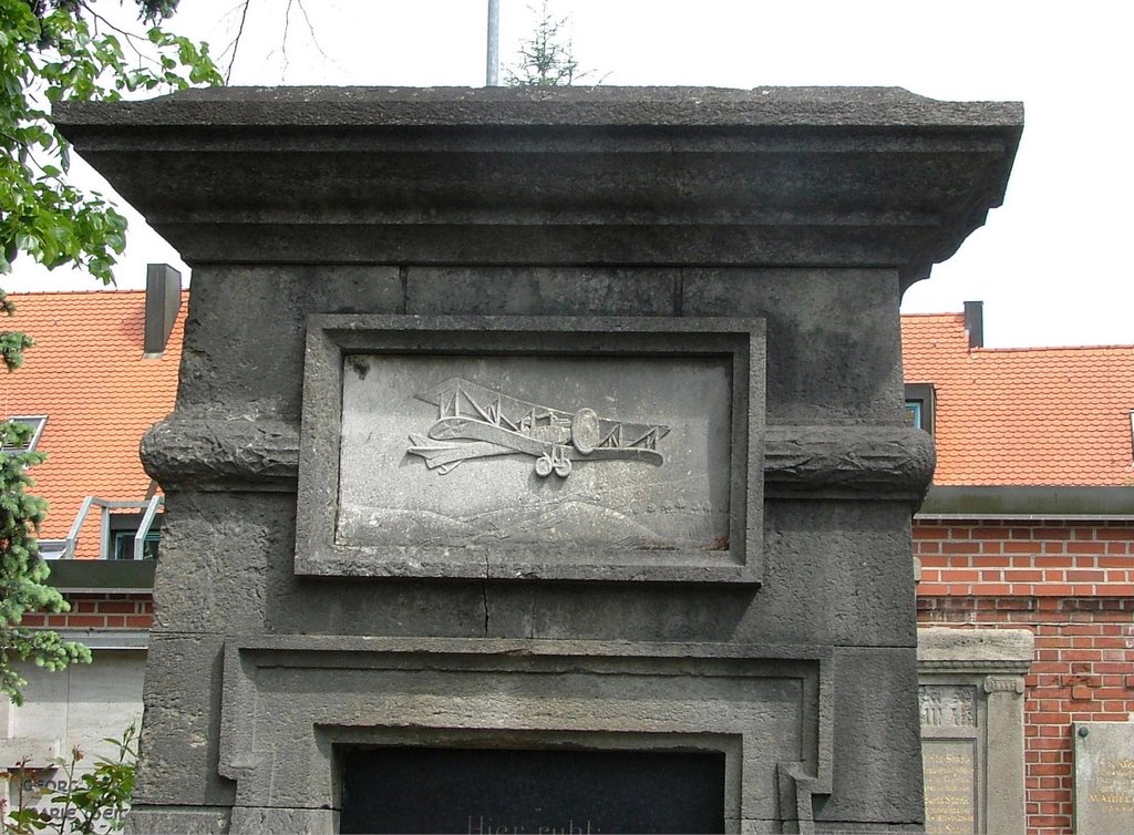 Denkmal eines Flugpioniers