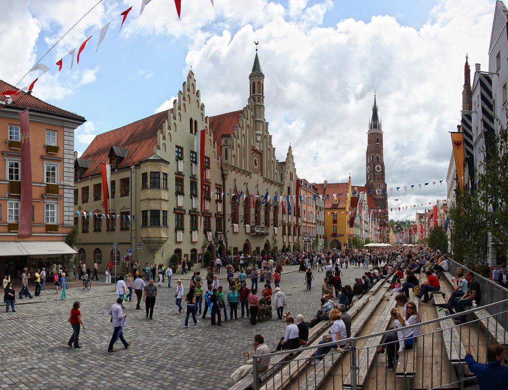 Rathaus, Martinskirche mit Tribünen, Landshut