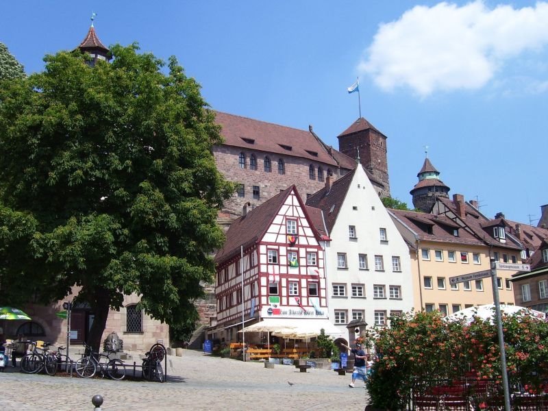 Nürnberg Castle as seen from the Tiergärtner Tor Platz