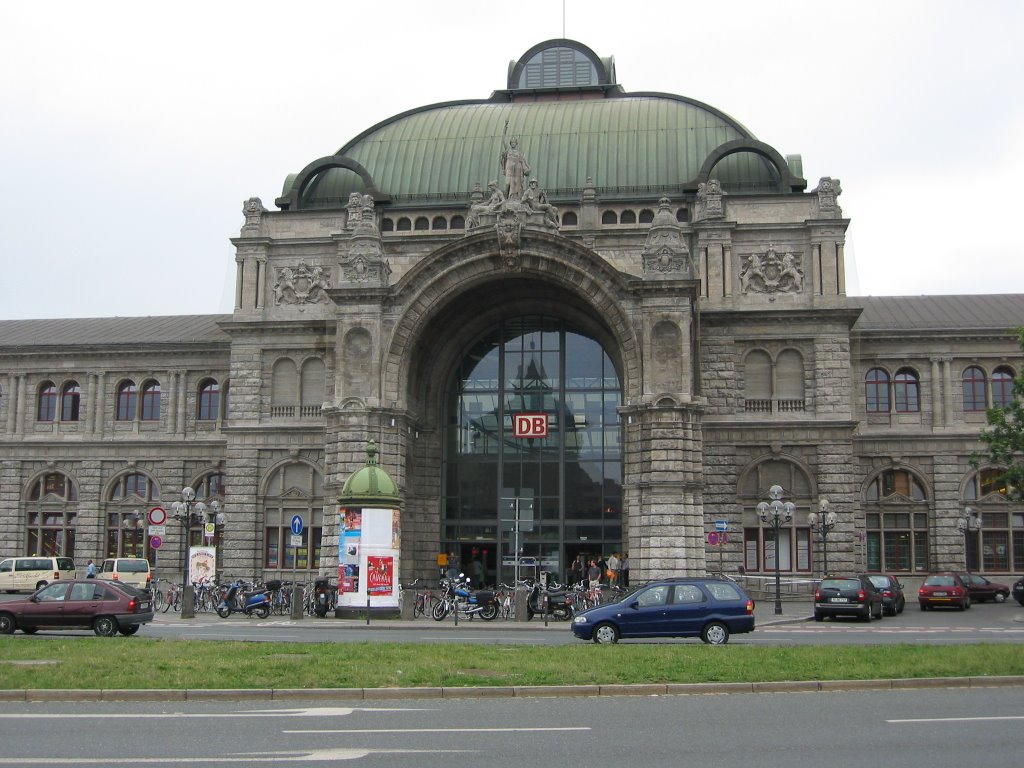 Nürnberg Hauptbahnhof (Central Railway Station of Nuremberg) (Jun 19, 2003)