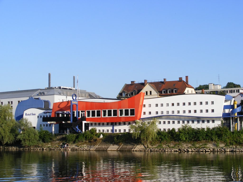 Rotel Inn