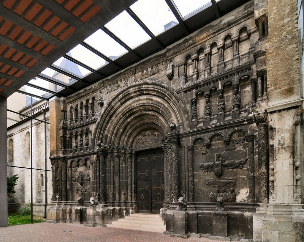 Regensburg, Portal der "Schottenkirche" St. Jakob