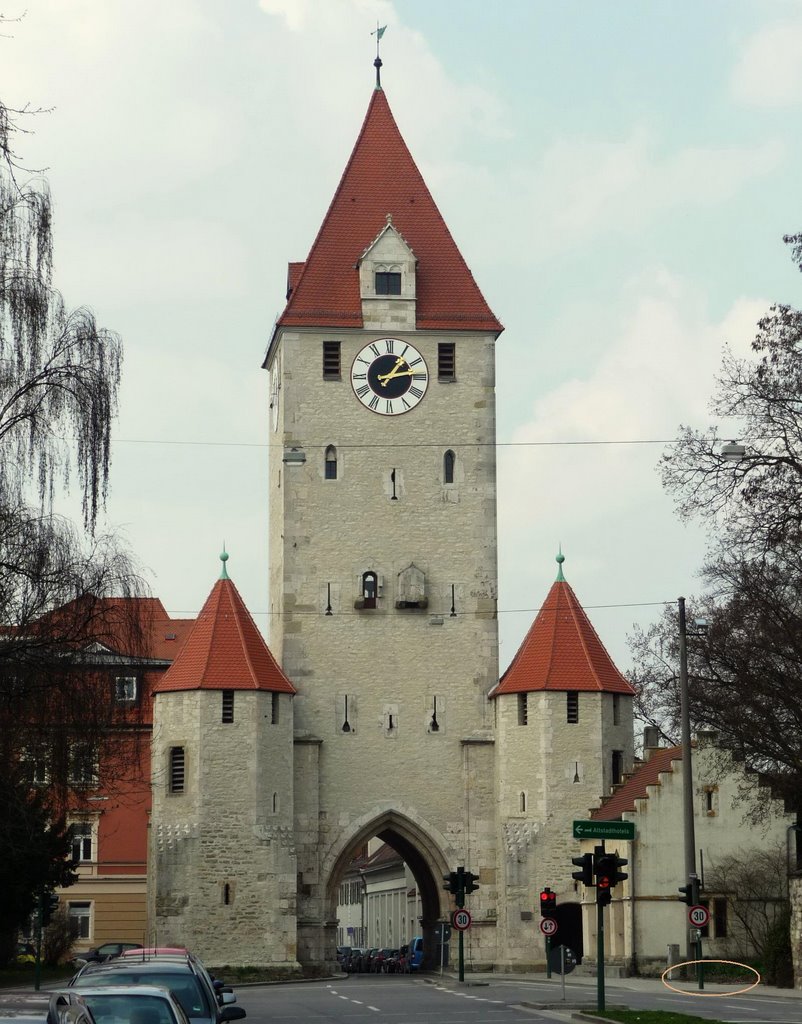 Ostentor