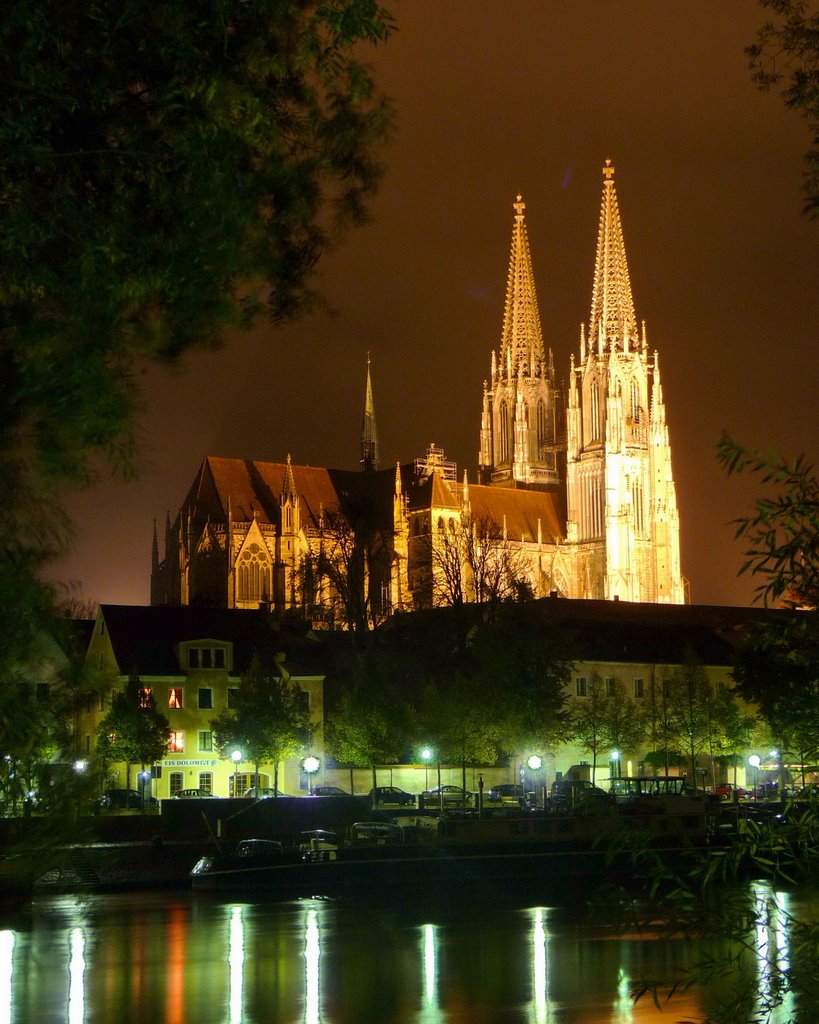 Kleiner Peter bei Nacht