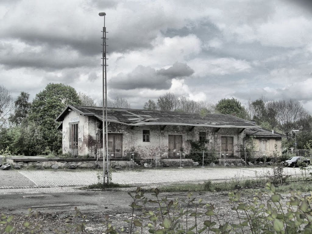 Bahnhof Hof--Neuhof: Güterschuppen