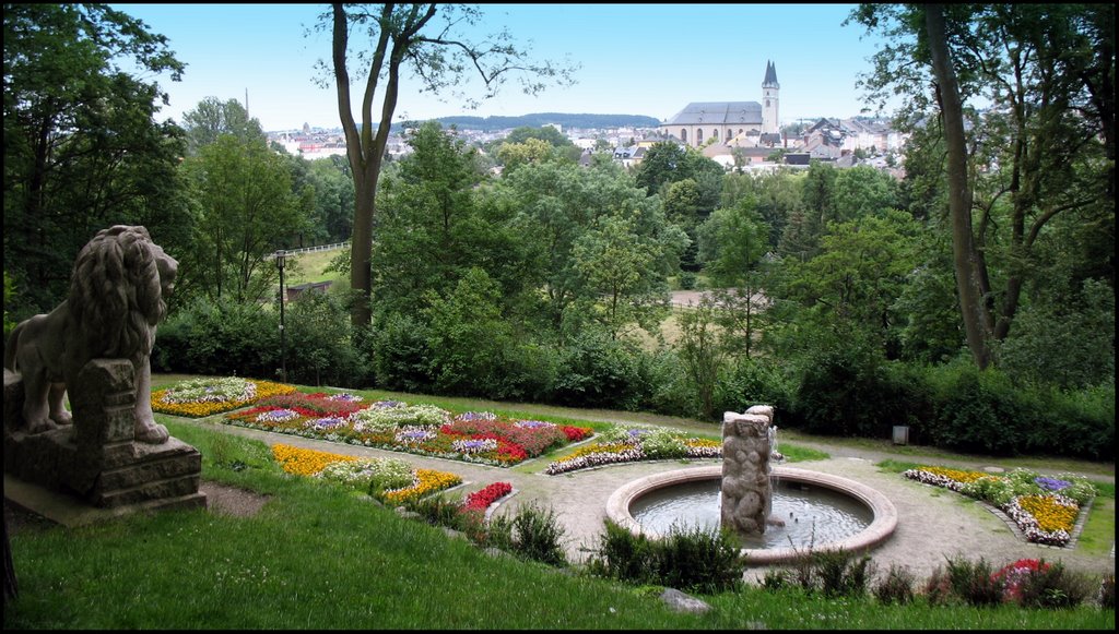 Blick vom Theresienstein auf Hof an der Saale mit der Michaeliskirche