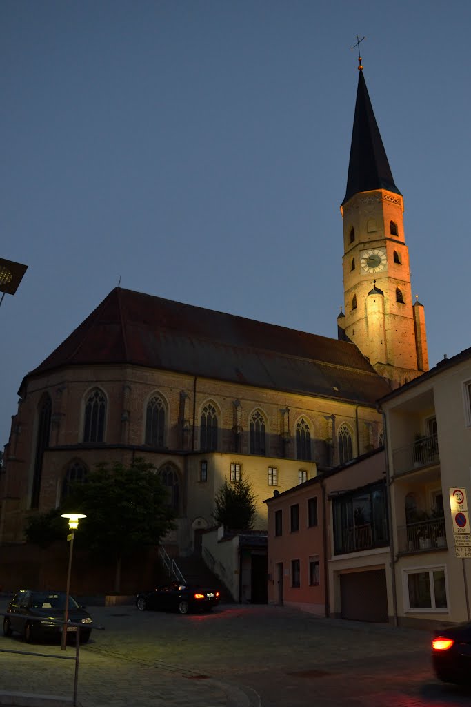 Dingolfing, Kirche St. Johannes