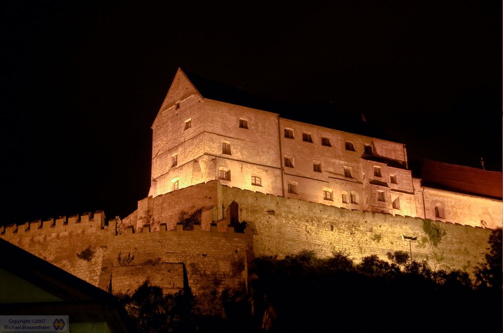 Burghausen - Hauptburg bei Nacht