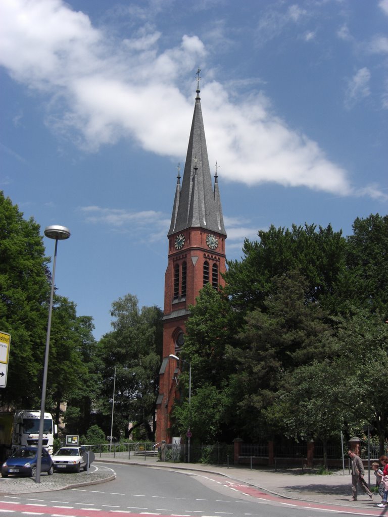 Erlöserkirche in Rosenheim (Blick nach NNO)